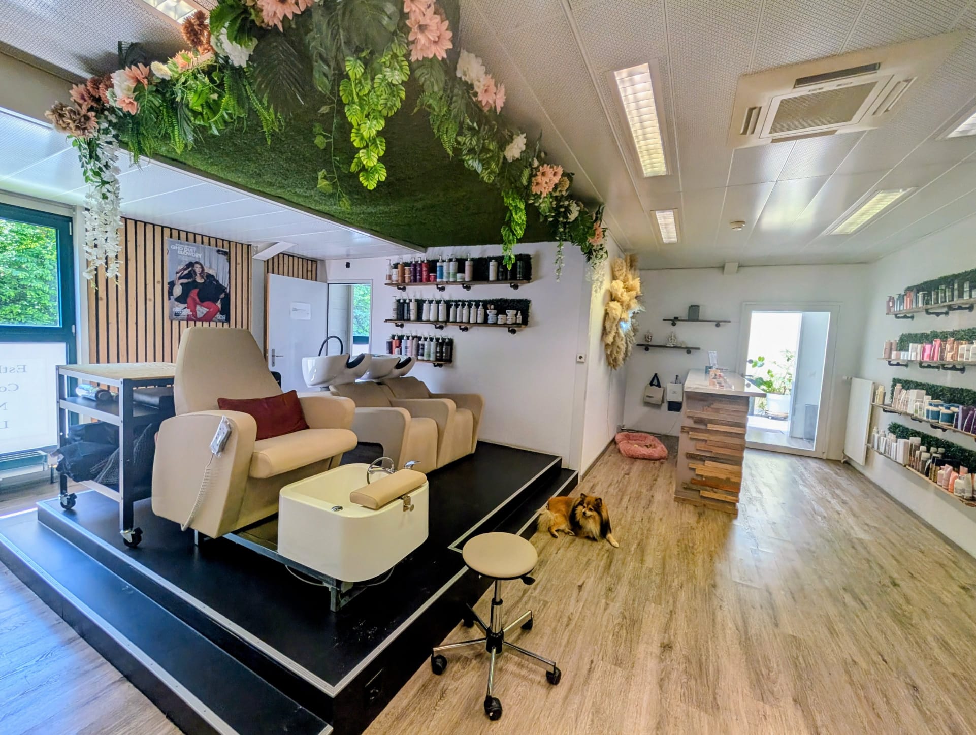 Espace détente et lounge du Beauty Studio